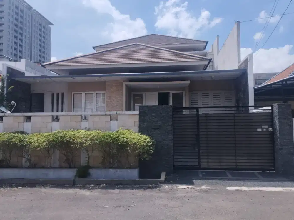 Rumah siap huni daerah Brumbungan Semarang - 11086