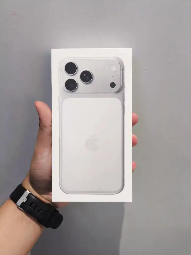 IPHONE 17 PROMAX 256 SILVER IBOX