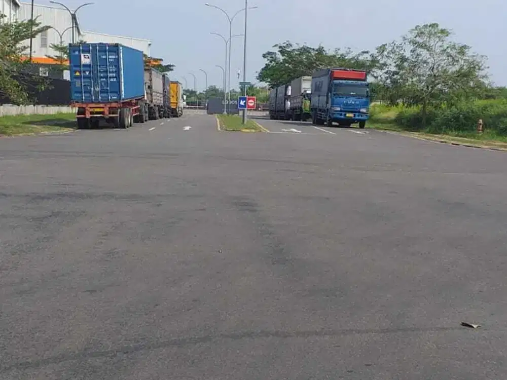 Tanah Kavling Industri Deltamas Greenland Luas 1,1 ha Rp 3,5 Jt/Meter