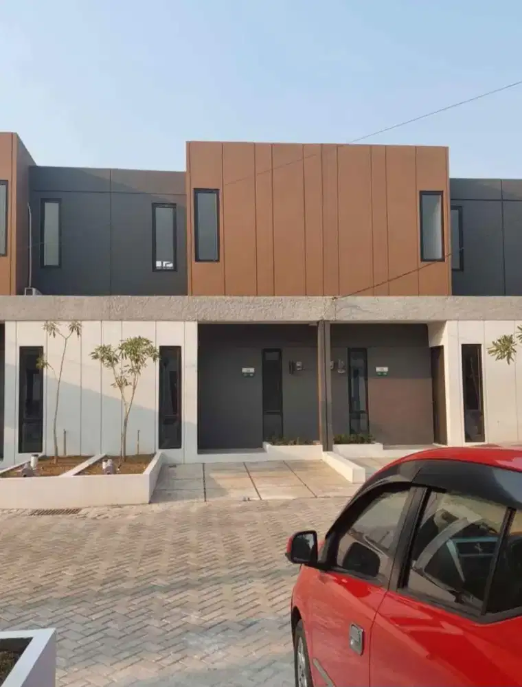 Oper kredit perumahan 2 lantai