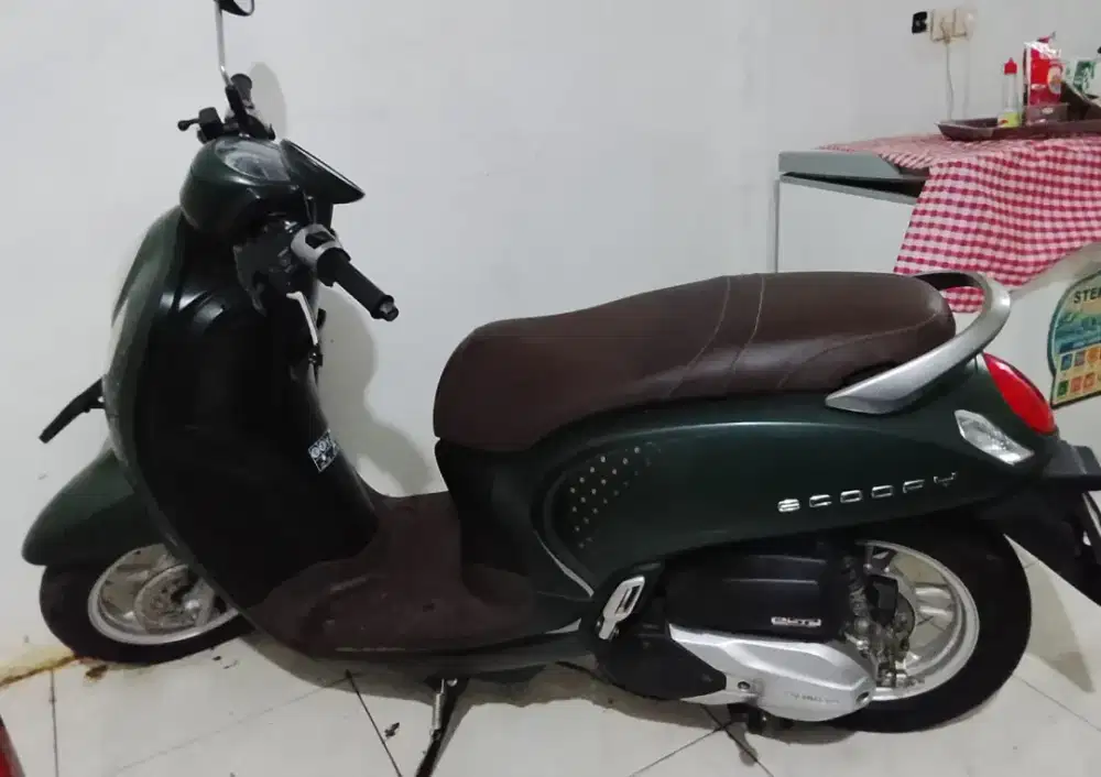 Jual motor Scoopy 2023 Keyless prestige harga nego