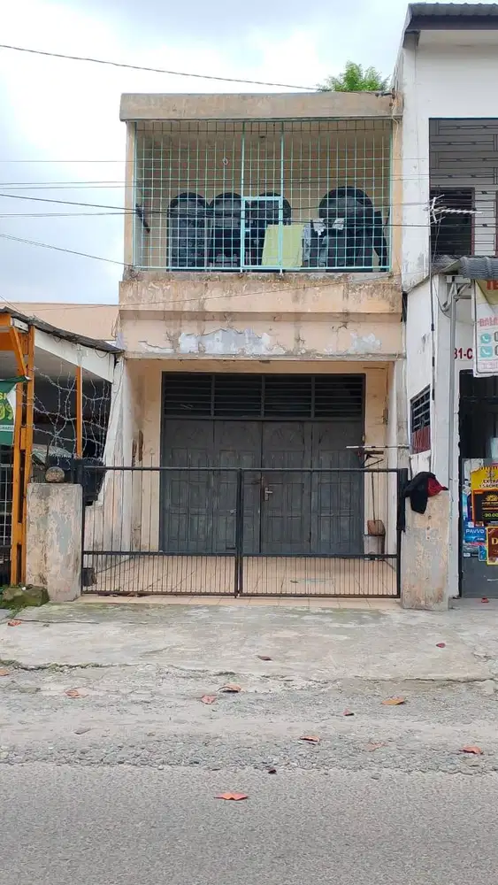 Dijual Rumah Toko 2 Lantai di Jalan Sei Mencirim Babura Medan Baru