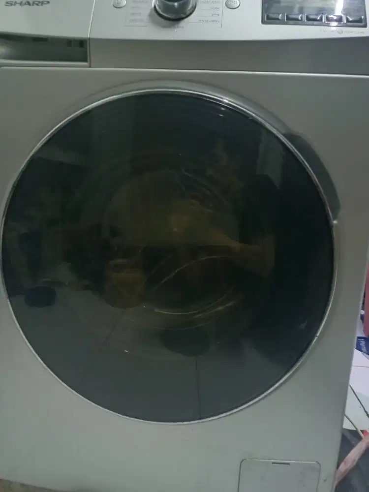 Jual cepat mesin cuci sharp 7 Kg front loading