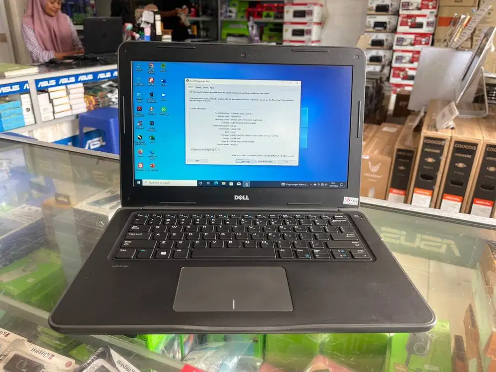 Laptop Dell Latitude Core i3 Gen6 Ram 8gb ssd 256gb garansi 6bln