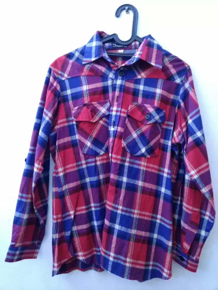 Kemeja flanel unisex
