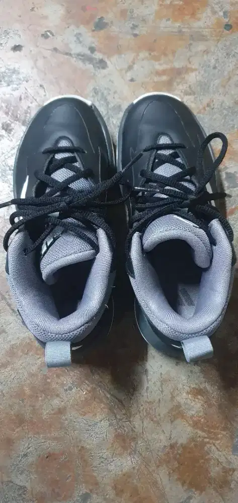 Sepatu Adidas Cross Original