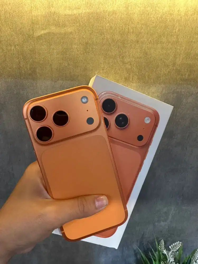 iPhone 17 pro 256GB Orange Garansi iBox 06/11/26