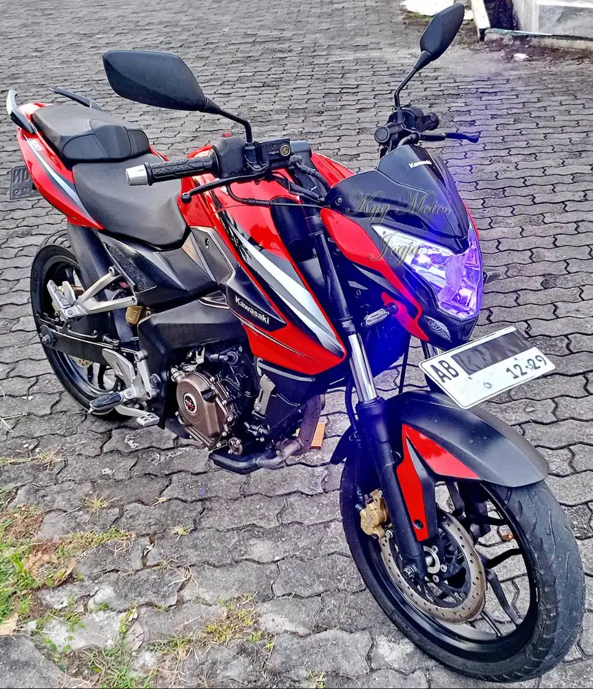 Kawasaki Bajaj Pulsar 200 NS Merah 2014 AB Sleman Pajak Baru