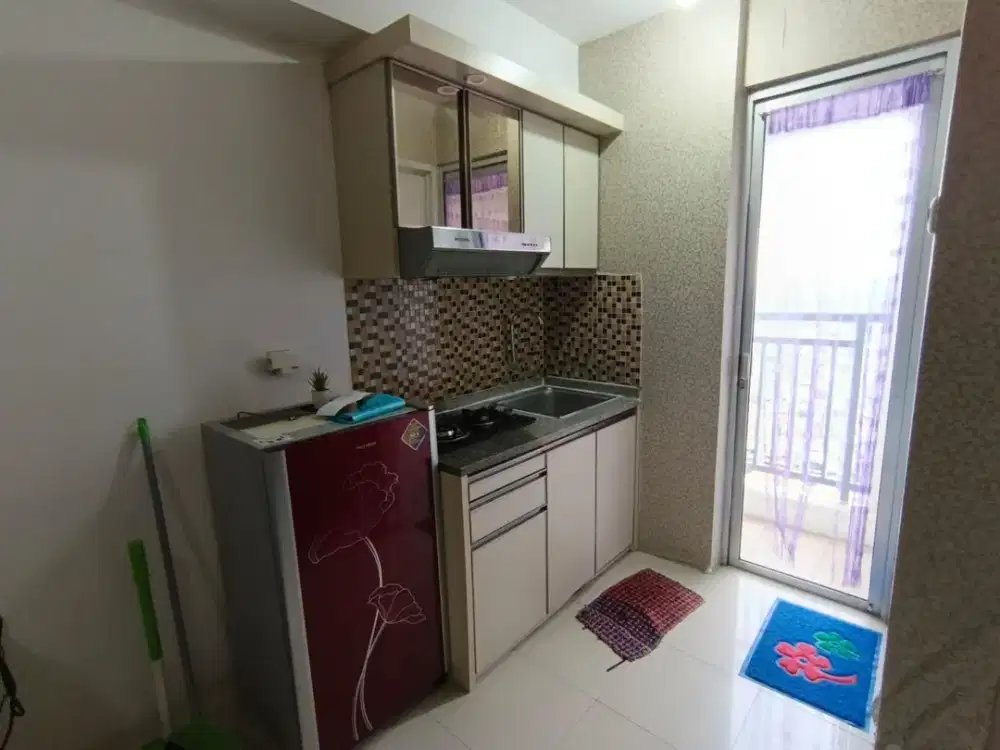 Atas mall Studio furnish apartemen bassura city, jakarta