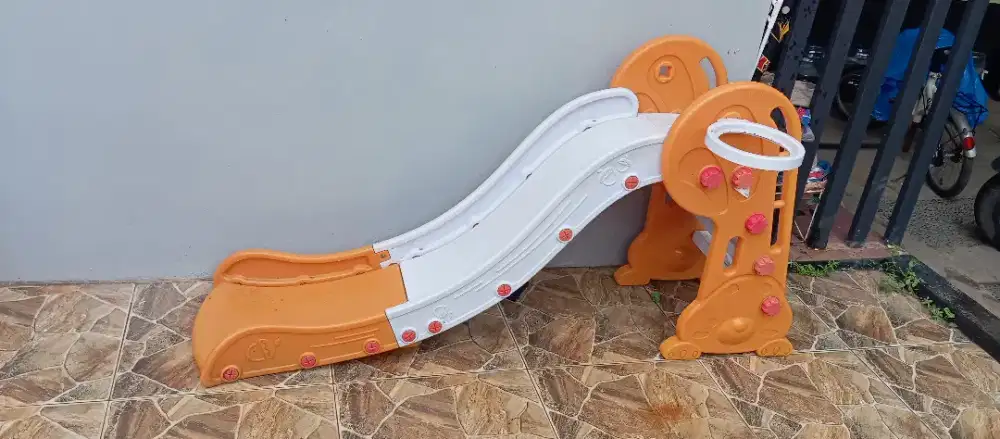 Preloved Perosotan anak merk Labeile