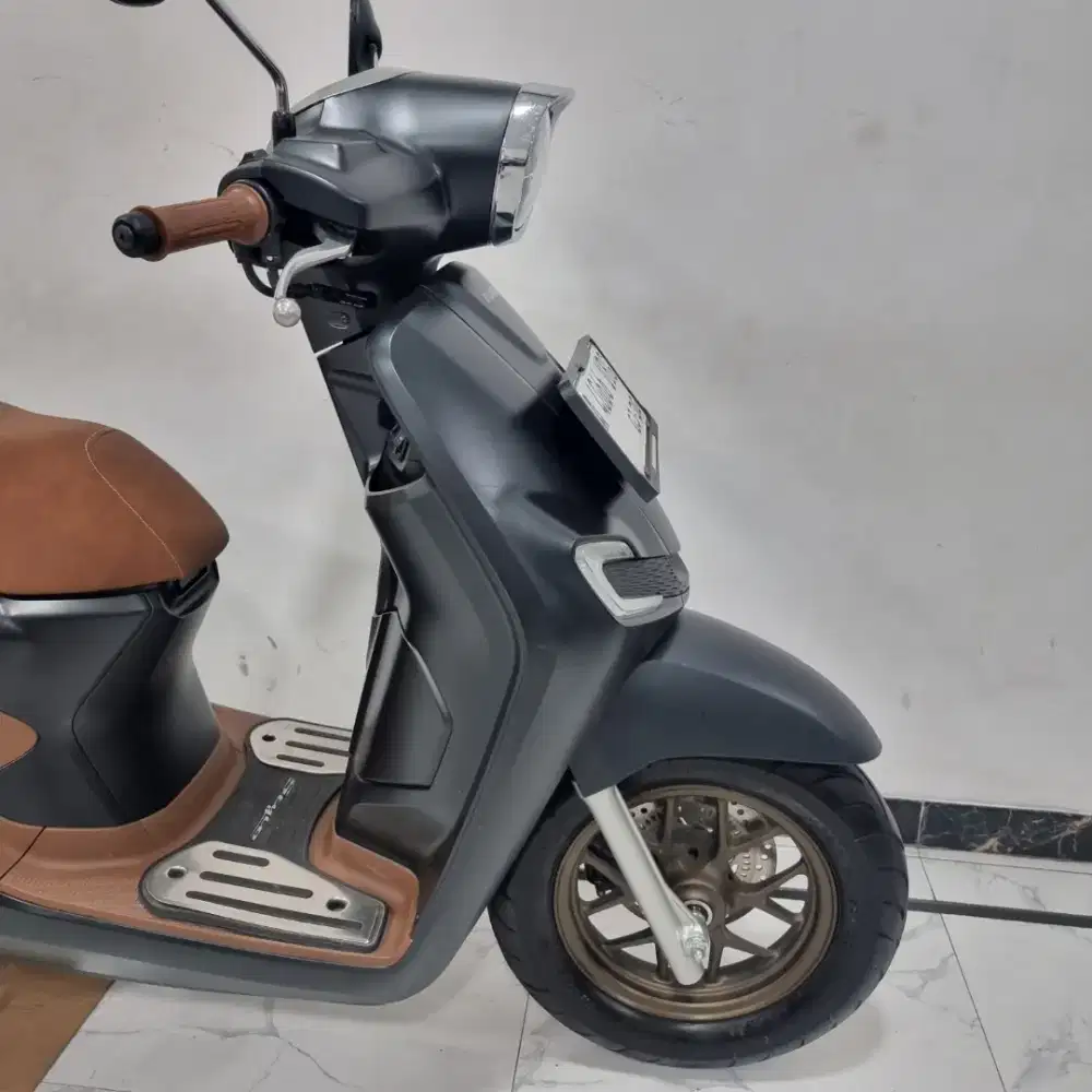 Honda New Stylo 160 ABS Keyless Fi 2025 bln 3 Gress Km 2 rb