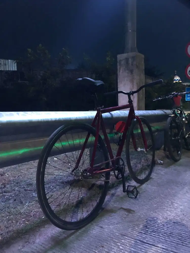 sepedah fixie batangan united rem torpedo