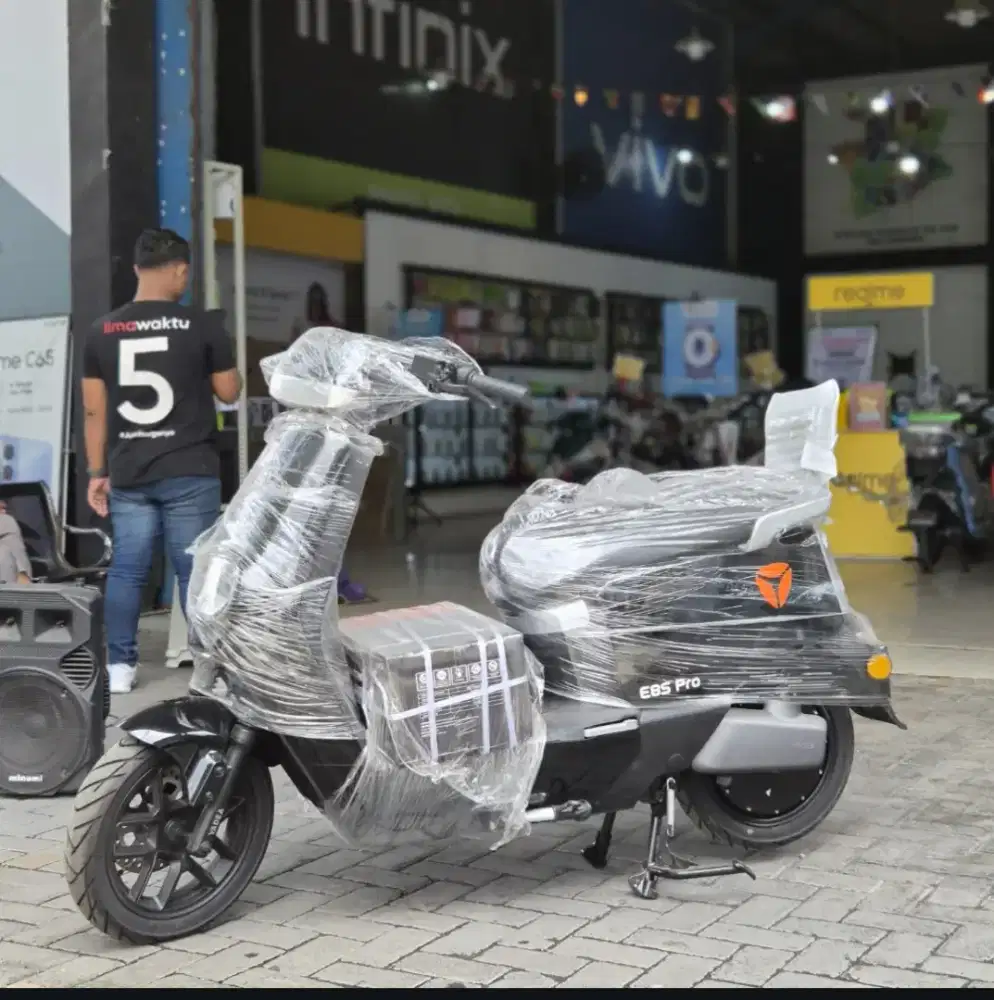 Sepeda listrik model KECE dan TERBARU YADEA E8S PRO