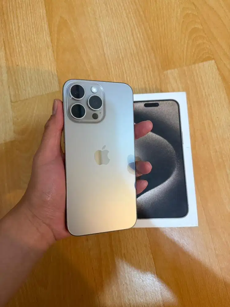 Iphone 15 Promax 512 GB Natural Titanium Ex Ibox Mulus Fullset
