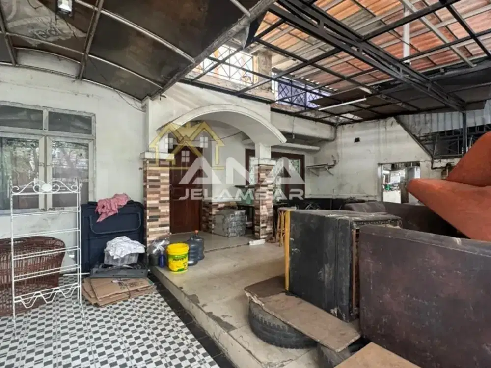 ANA RUMAH UK 9X24M DI JALAN BOULEVARD KOMPLEK DUTA MAS JELAMBAR