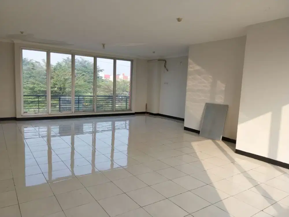 Sewa Ruko Aralia 3 Lantai Harapan Indah 2 Bekasi