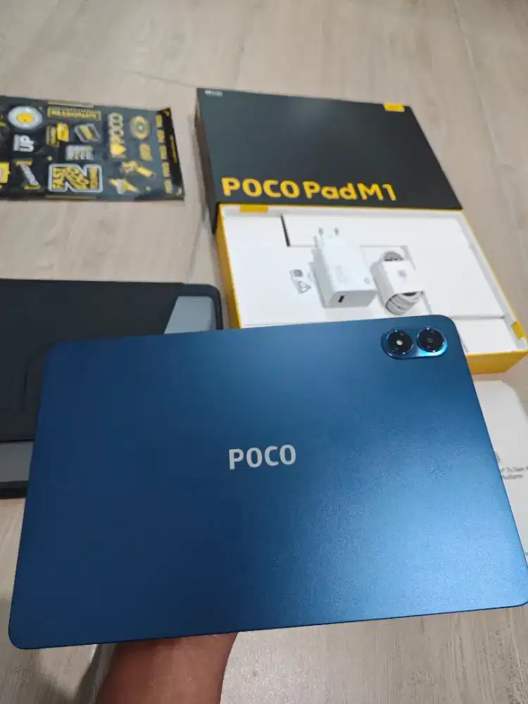 poco pad m1 like new