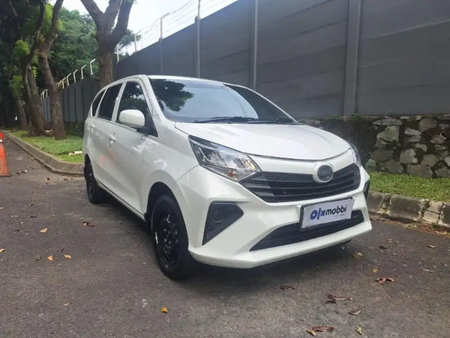 DP RENDAH Daihatsu Sigra 1.0 M Bensin-MT 2025 RZV