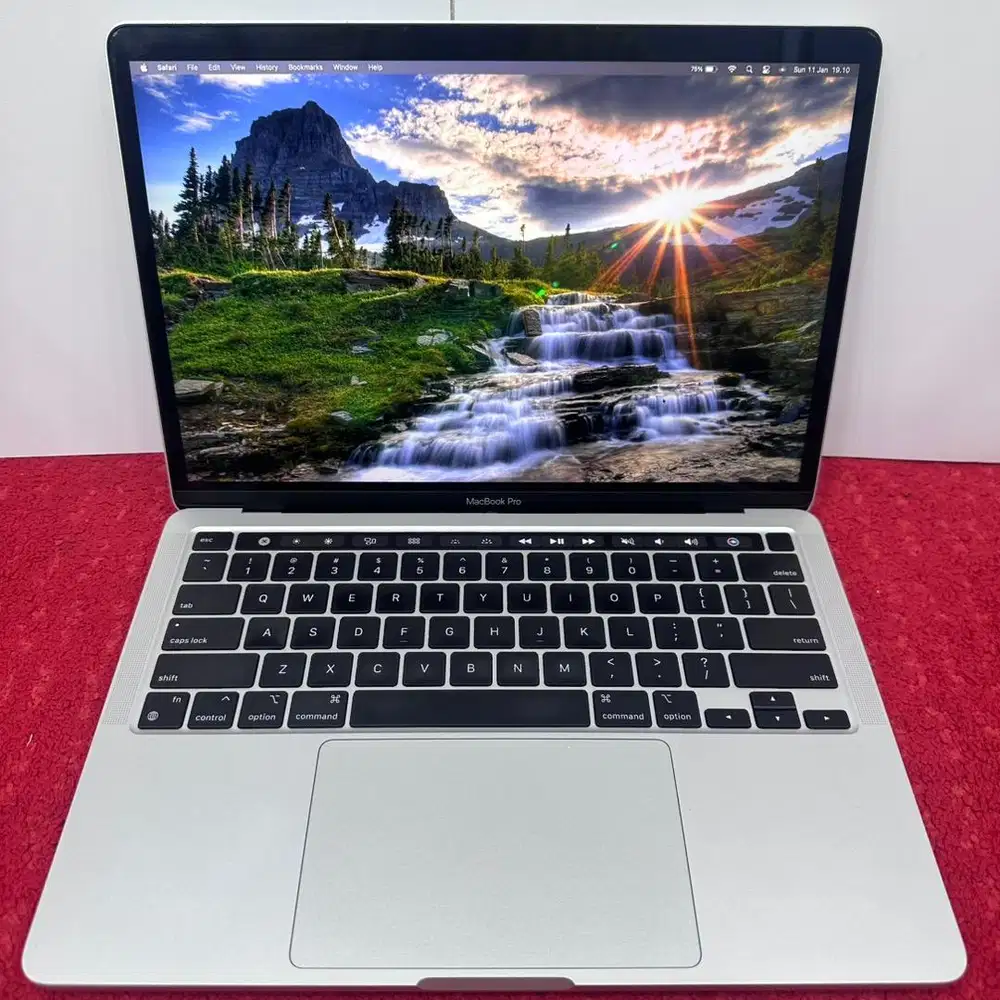 Macbook Pro 13 inch, M1  2020 MYDA2