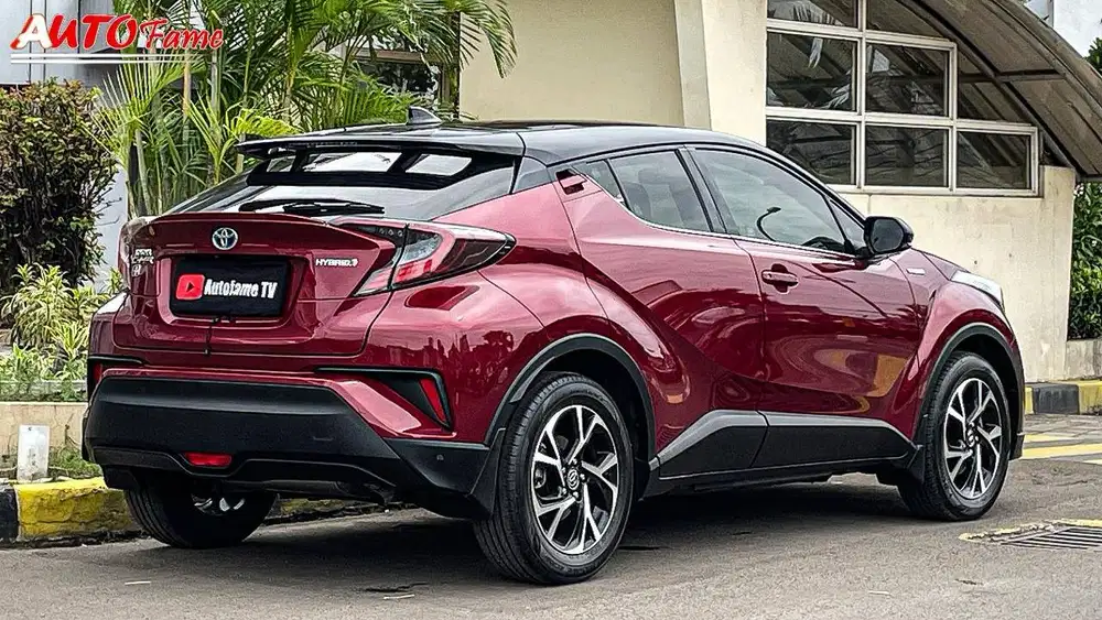 Toyota C-HR CHR 1.8 HV Hybrid Fullspec NIK 2021
