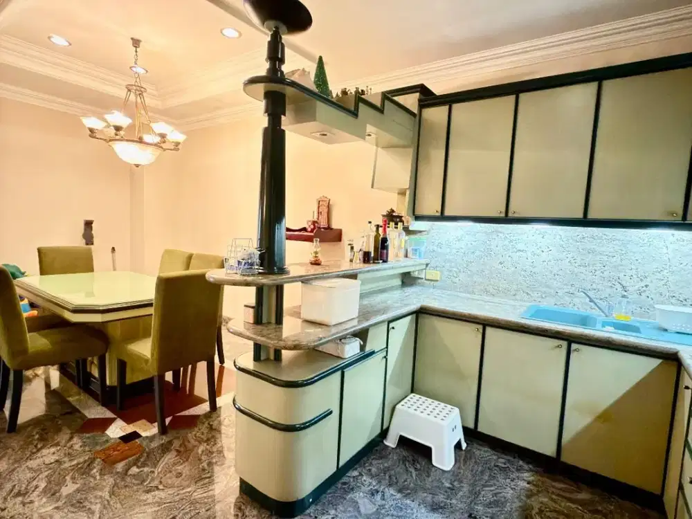 DIJUAL RUMAH METRO SUNTER – FULL RENOVASI, STRUKTUR KUAT & SIAP HUNI Luas Tanah 180m2