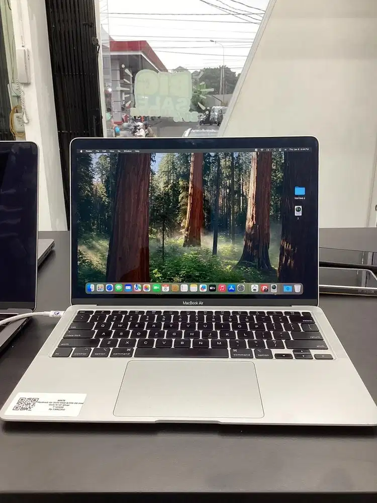 MACBOOK AIR 2020 RAM 8/256GB
