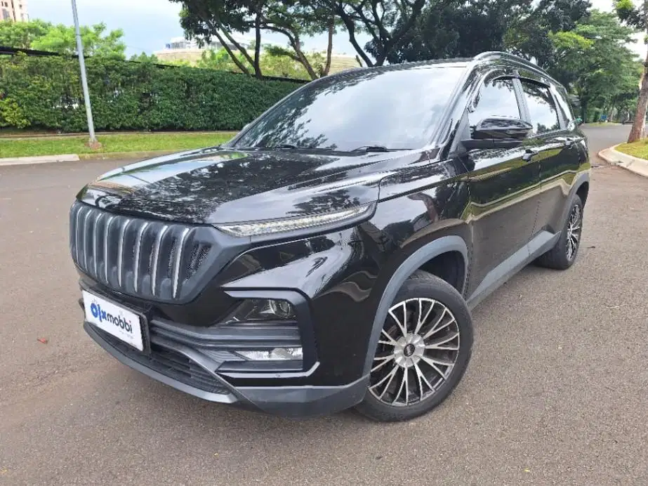 LOW DP Wuling Almaz 1.5 Smart Enjoy 7-Seater Bensin-MT 2019 JUV