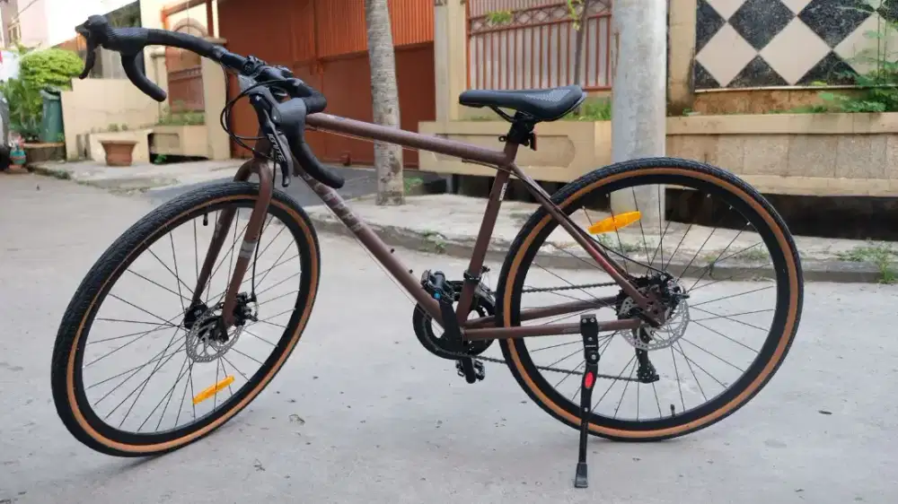 Jual sepeda bekas like new Gravel Bike Genio Scappa S2