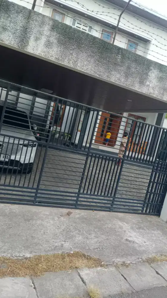 Jasa perbaikan rumah