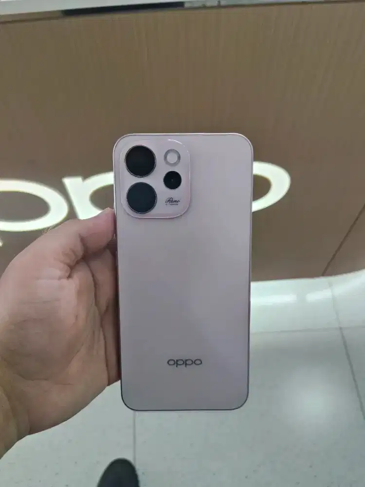 Pre-Order Oppo Reno 15f⁵G