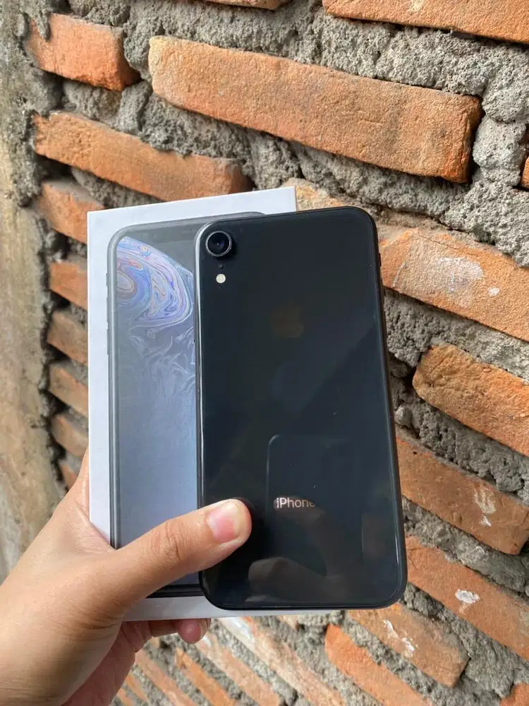 iPhone XR 128 Gb iBox