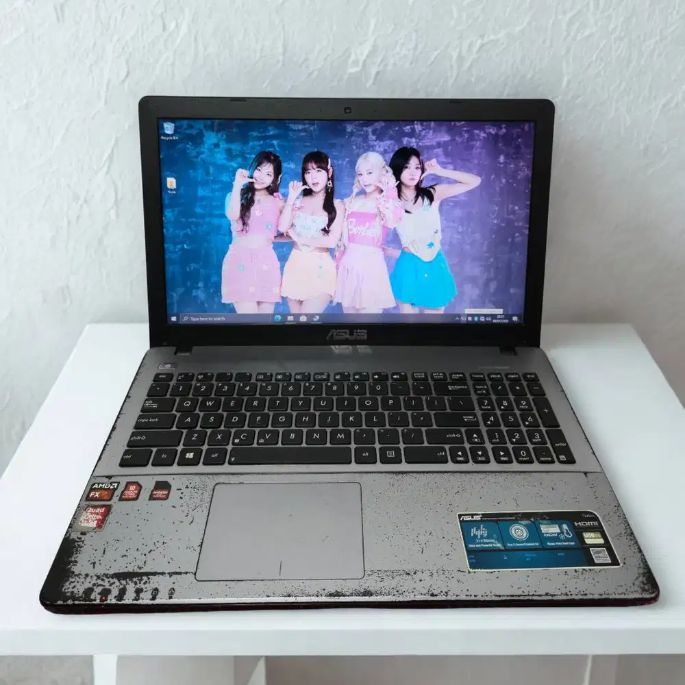 Laptop Asus X550Z Win 10 Pro ori license permanen siap pakai