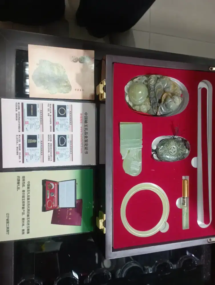 Set Perhiasan batu GIOK Jade natural mewah