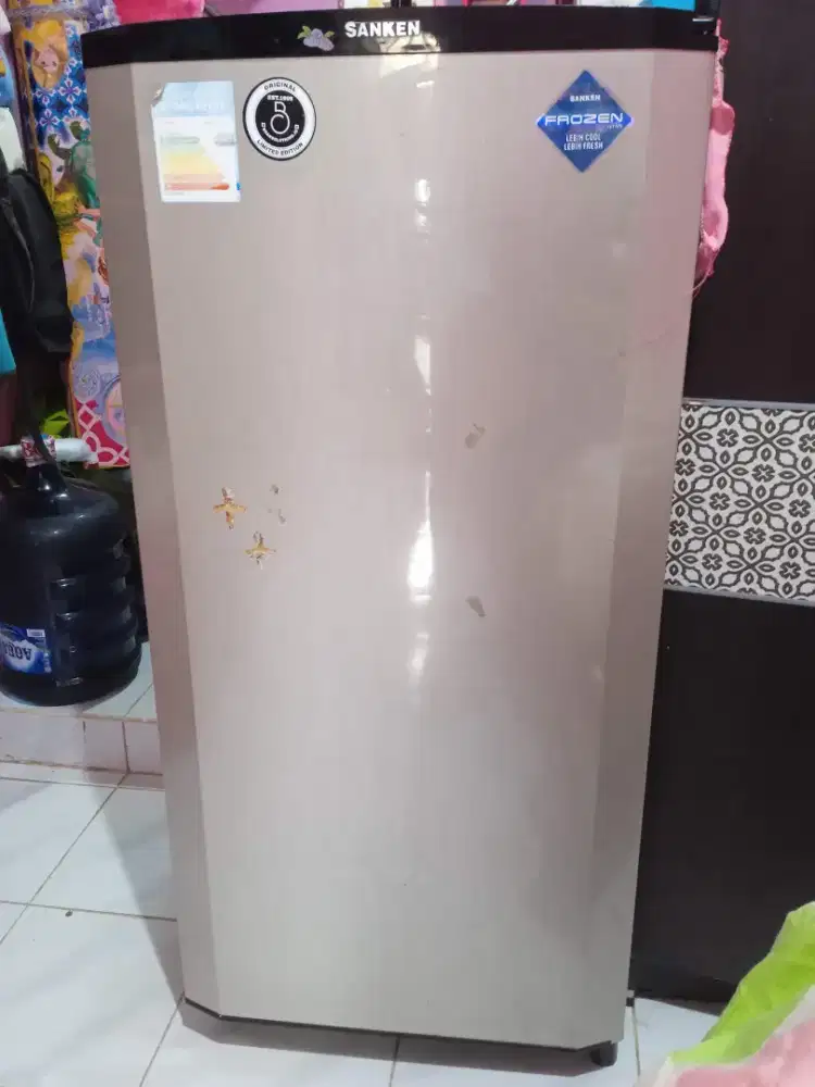 Kulkas SANKEN 1 pintu SK-V181a