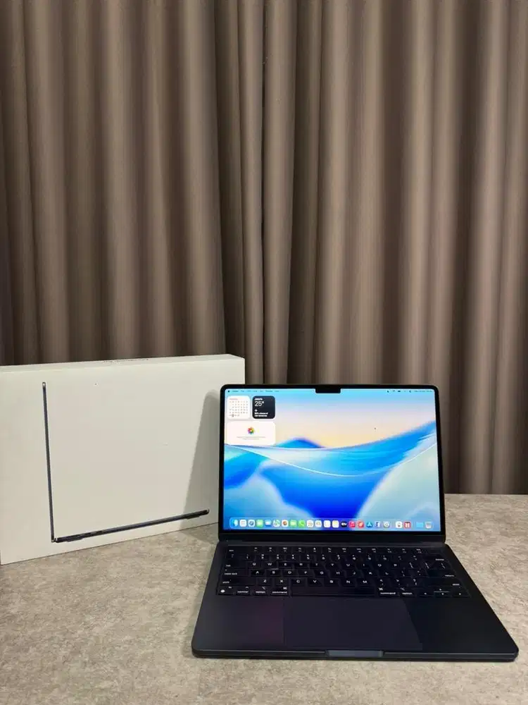 Macbook Air M3 256gb IBOX Fullset Original MULUS  Like New 99.9%