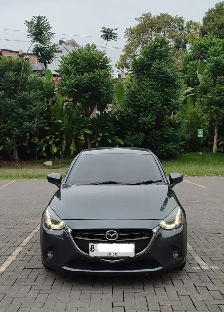 Mazda 2 Skyactiv type R 2015