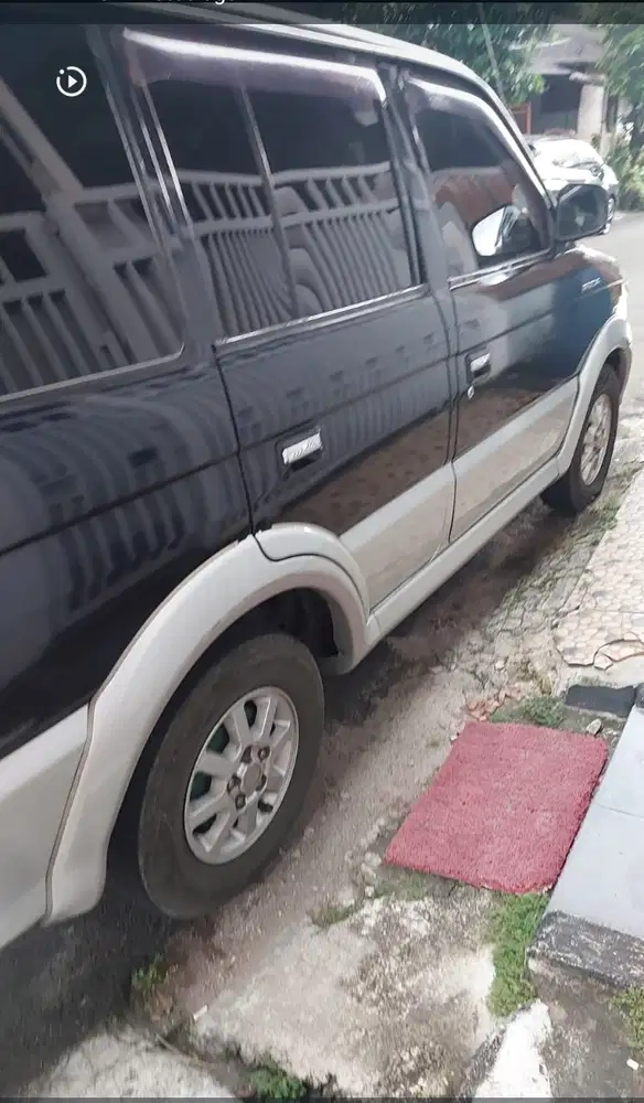 Mitsubishi Kuda 2000 Bensin