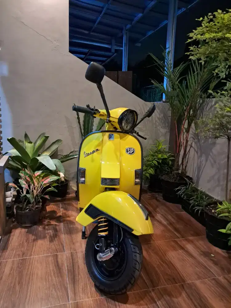 Vespa PX 150 Look New PX