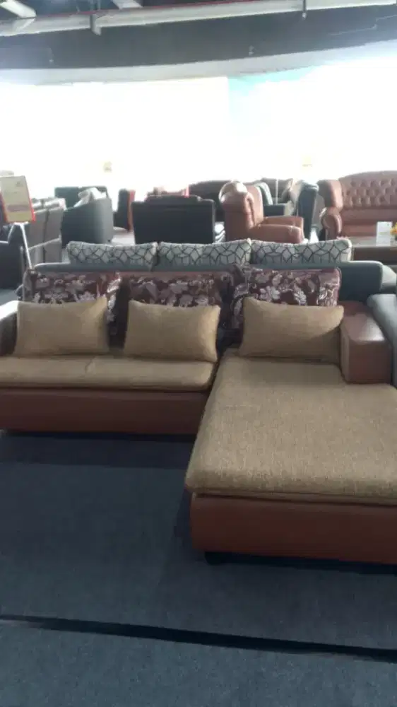 Segampang itu cicilan sofa di home credit bisa libur bayar