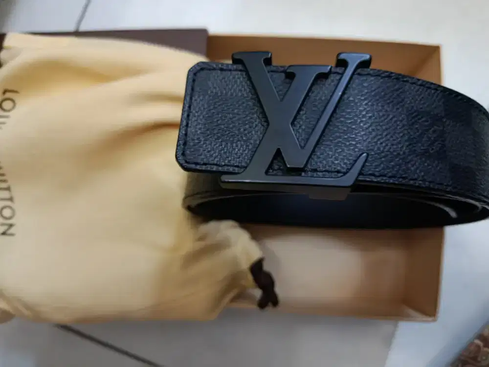 Belt Louis Vuitton Authentic