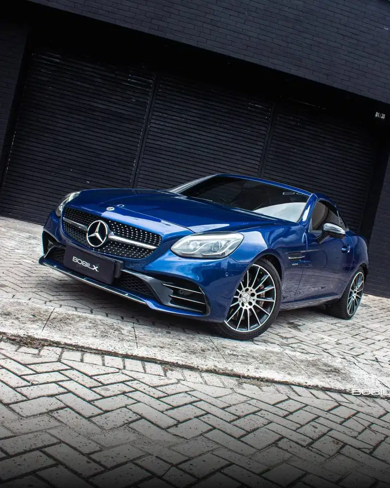 NIK 2018 Mercedes-Benz SLC43 AMG Blue Metallic on Black