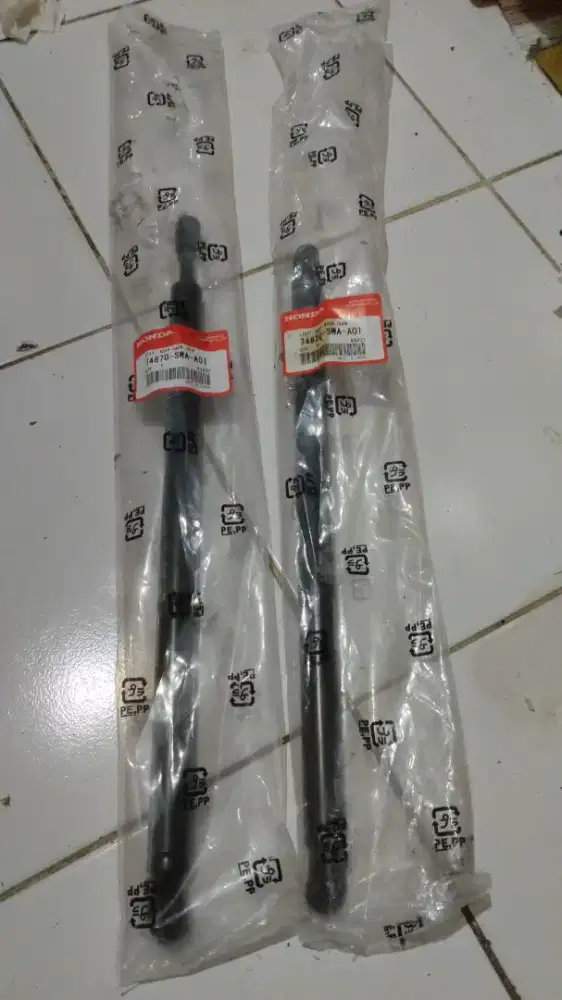 Sparepart mobil eks CRV