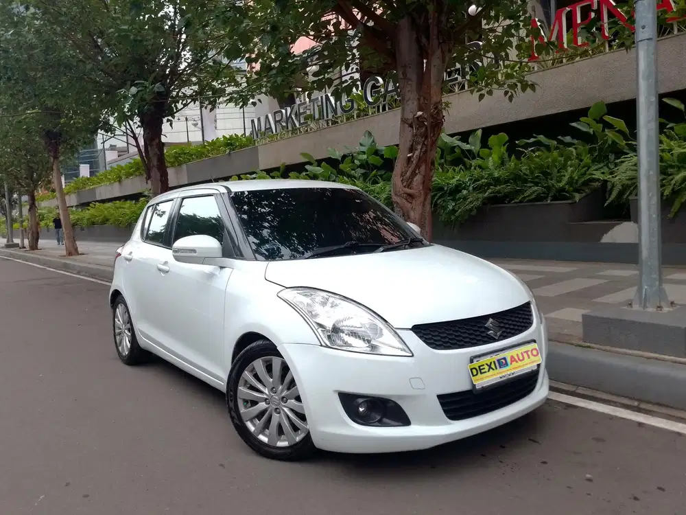 (KM50000)SUZUKI SWIFT GX AT 2015 NIK 2014 ISTIMEWA KM RENDAH