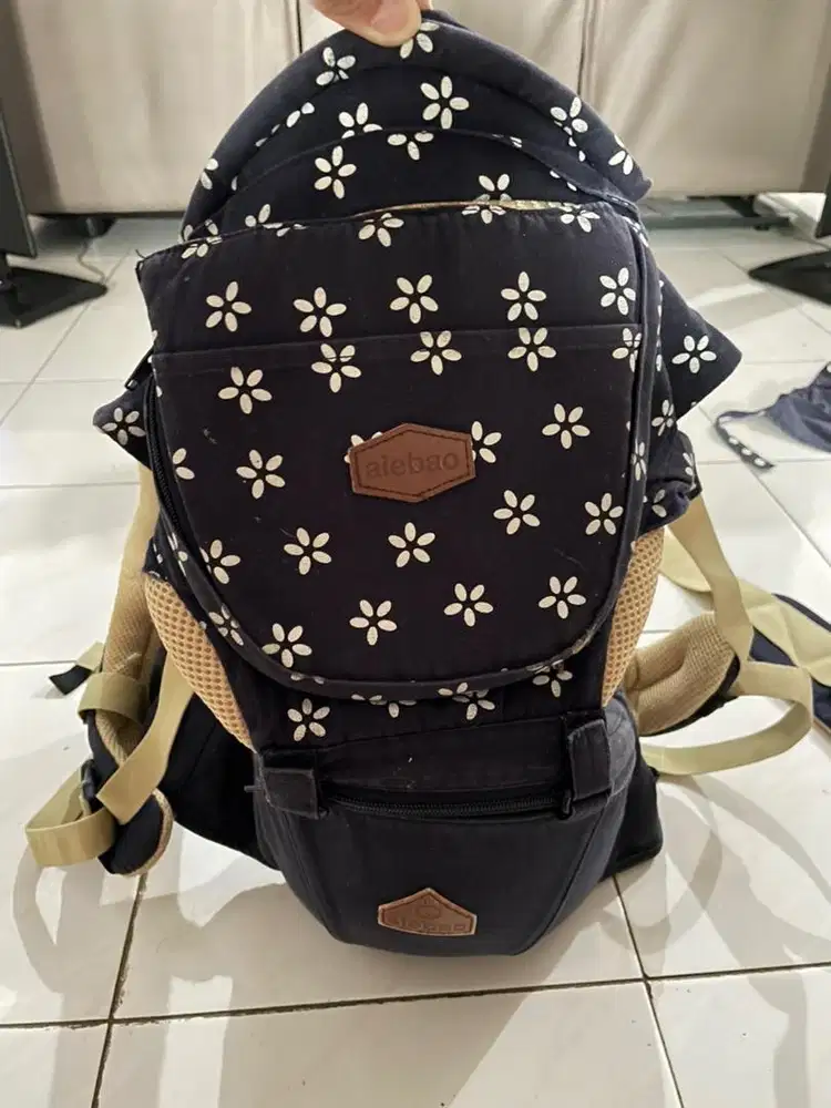 Gendongan Bayi Aiebao | Lengkap | Nyaman | Bekas Normal