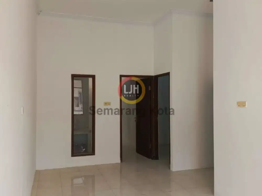 Rumah siap huni di Fatmawati Cluster
