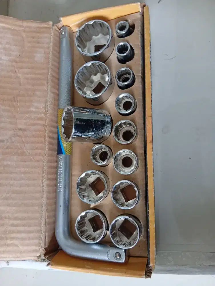 Kunci tool sok Shok sprocket lengkap baru japan