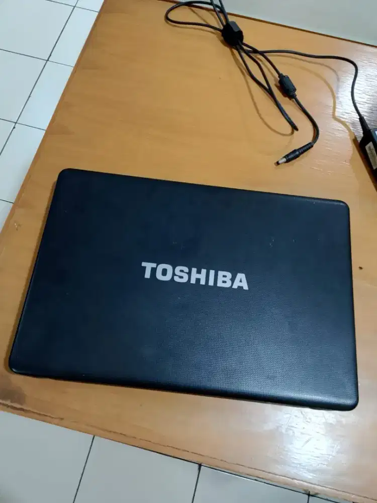 Laptop Satellite L510 Rusak