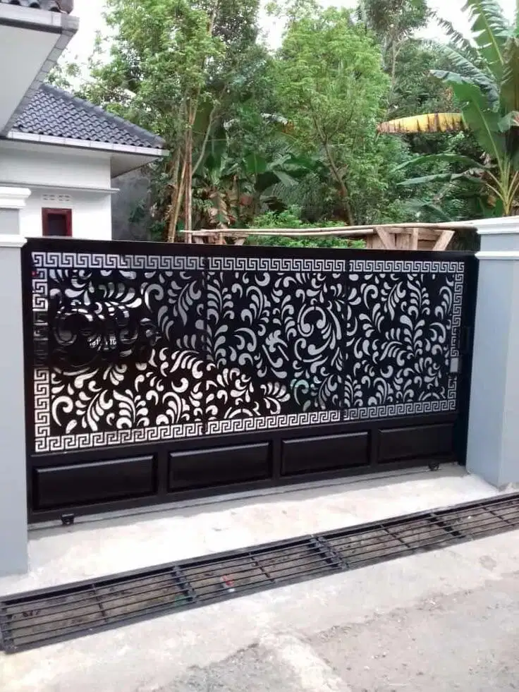 Pagar plat cutting bebas riqwes