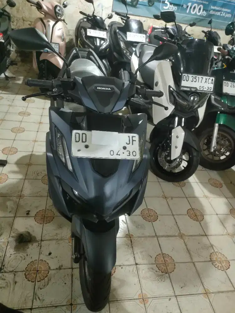 Honda Vario cbs 160cc 2025 biru