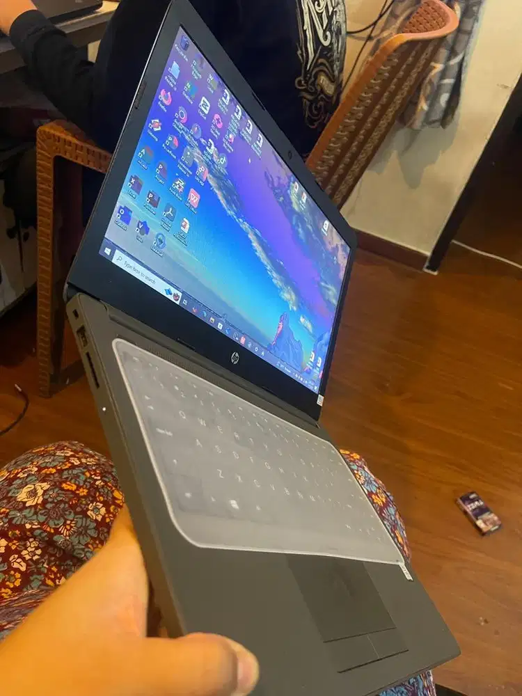 laptop HP 240 G7